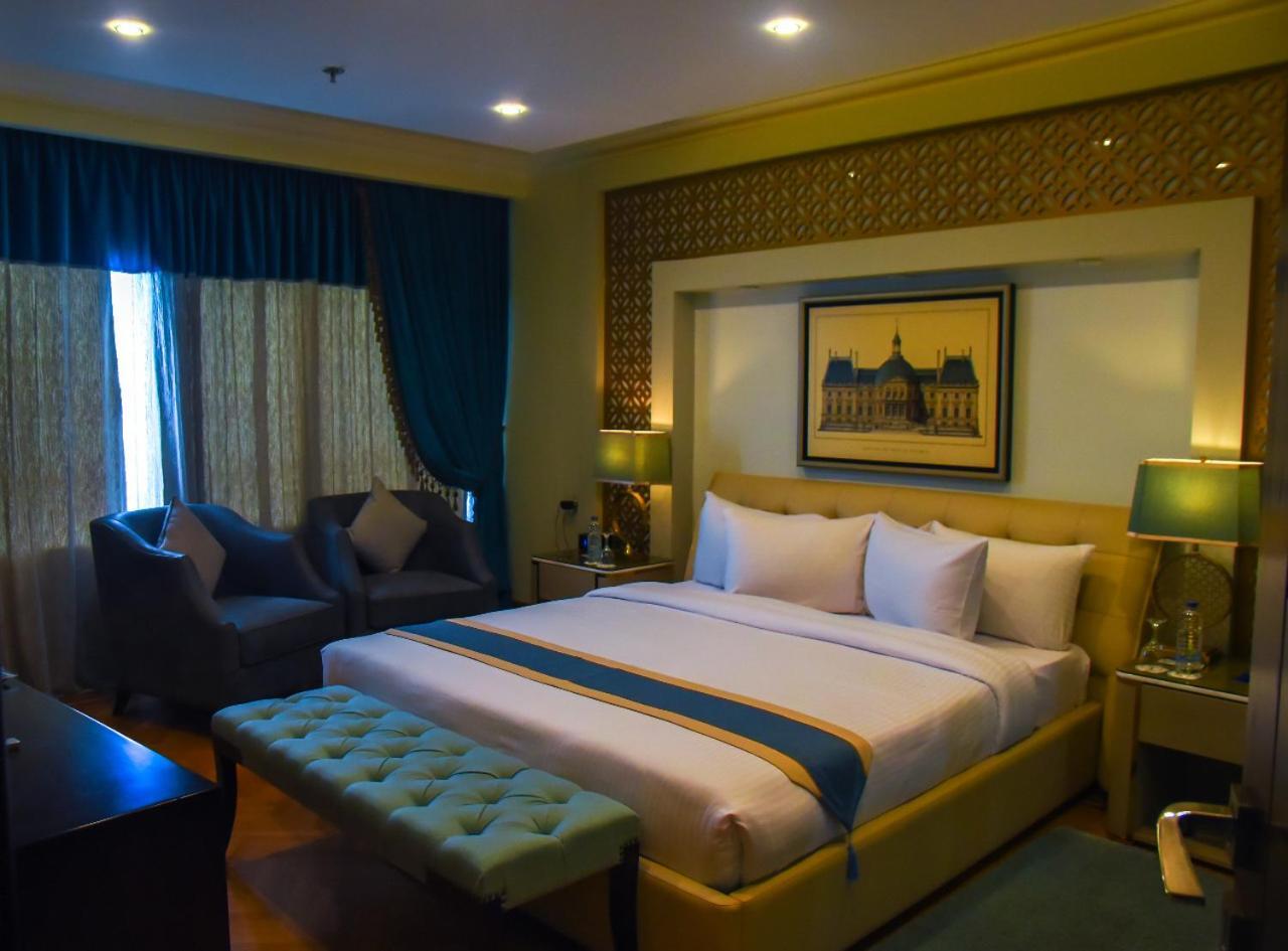 Fleet Club Mahrousa Alexandria Exterior photo A bedroom at the hotel